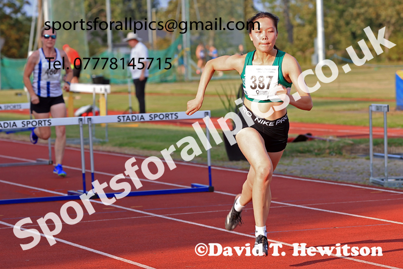 Hurdles, 2025 NEGP No 6 Monkton, Wednesday, August 13th.  Photo: David T. Hewitson/Sports for All Pics